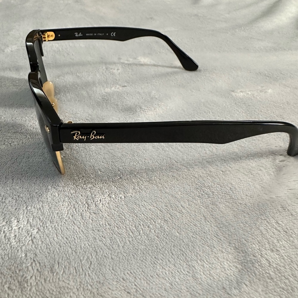 Ray Bans - Picture 3 of 5